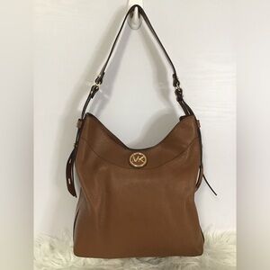 Michael Kors  Tan Pebbled leather Bowery Hobo Bag top handle.